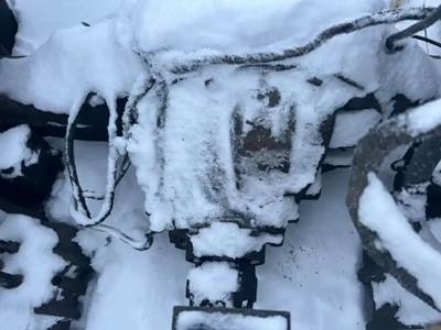 Eaton 17060S Rear Differential for a 2004 Ford F-650