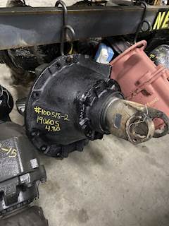 Eaton 19060S Rear Differential for a 2002 Roadmaster S-Series Monocoque