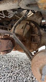 Eaton 21060S Rear Differential for a 2004 Kenworth T300