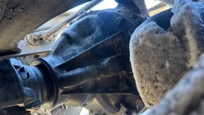 Eaton D40-155 Rear Differential for a 2020 Peterbilt 579