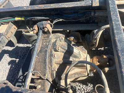 Eaton D46-170HP Rear Differential for a 2008 Kenworth W900