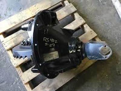 Eaton DS380 Rear Differential for a 1981 GMC ASTRO
