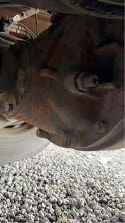 Eaton DSH40 Rear Differential for a 2003 Kenworth T800