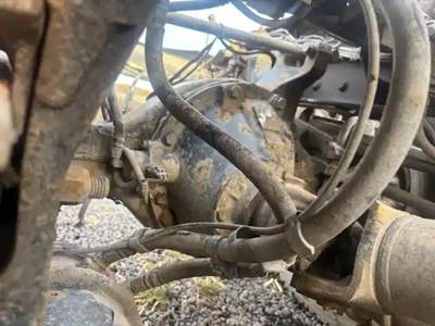 Eaton Rear Differential for a 2015 Peterbilt 367