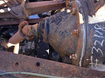 Eaton RS340 Rear Differential for a 1981 Chevrolet C70