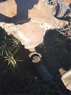 Eaton RS402 Rear Differential for a 1994 Peterbilt 379