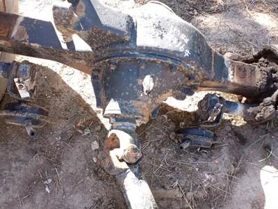 Eaton RS402 Rear Differential for a 1993 Volvo WIA