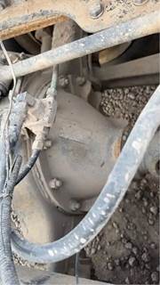 Eaton RS402 Rear Differential for a 1990 Ford L9000