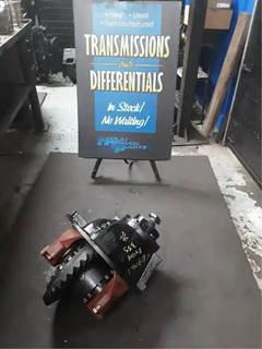 Eaton RS404 Rear Differential for a 2000 Western Star 4900E