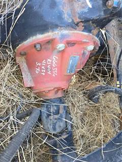 Eaton RS404 Rear Differential for a 2001 Volvo VNL