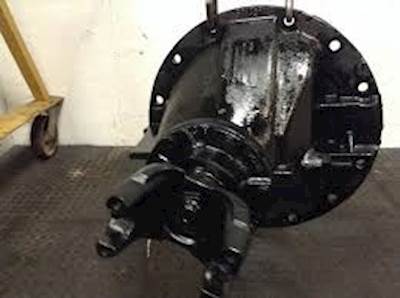 Eaton RSH40 Rear Differential for a 2006 Peterbilt 379