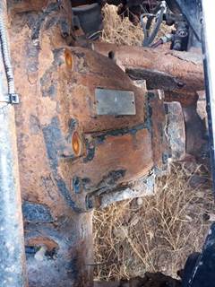 Eaton RSP40 Rear Differential for a 2003 Peterbilt 379