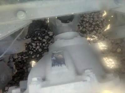 Eaton RSP40 Rear Differential for a 2014 Peterbilt 579