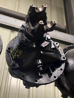 Eaton RSP41 Rear Differential for a 2005 Peterbilt 379