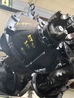 Eaton RST40 Rear Differential for a 2011 Freightliner Cascadia 125