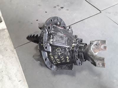 Eaton RST41 Rear Differential for a 2004 Peterbilt 387