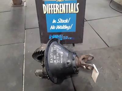 International RA351 Rear Differential