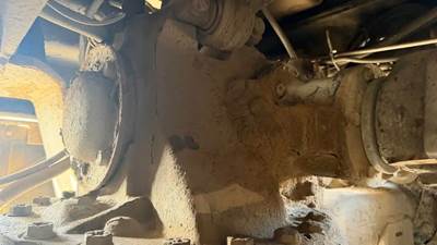 Mack CRDP92 Rear Differential for a 1999 Mack RD688S