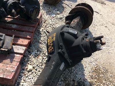 Meritor-Rockwell RS17140 Rear Differential for a 1989 Ford F700