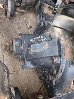 Meritor-Rockwell 20-145 Rear Differential for a 2000 Volvo VNL