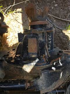 Meritor-Rockwell 20-145 Rear Differential for a 2004 Volvo VNL