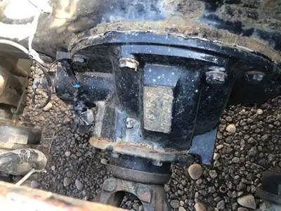 Meritor-Rockwell 20-14X Rear Differential for a 2020 Volvo VNL