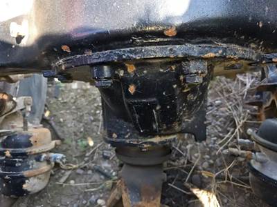 Meritor-Rockwell 20145R Rear Differential for a 1995 Peterbilt 379