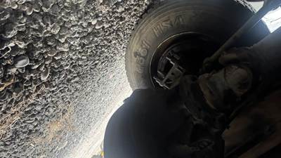 Meritor-Rockwell 40-145 Rear Differential for a 2009 Freightliner M-2