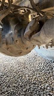 Meritor-Rockwell 40-145 Rear Differential for a 2000 Freightliner FLD120