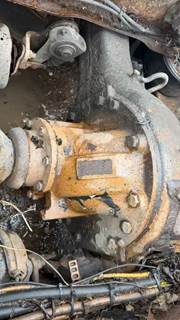 Meritor-Rockwell 40-145 Rear Differential for a 1996 International F-8200