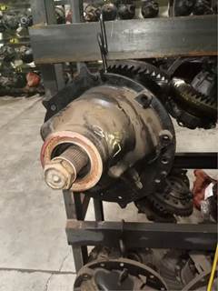 Meritor-Rockwell MR2014X Rear Differential for a 2013 International PROSTAR