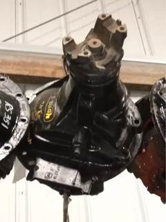 Meritor-Rockwell 20-14X Rear Differential for a 2012 Volvo VNL