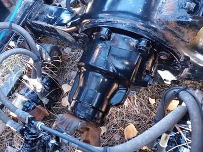 Meritor-Rockwell 20-14X Rear Differential for a 2012 Freightliner Cascadia