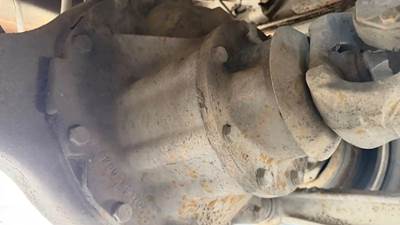 Meritor-Rockwell RD46160 Rear Differential for a 1992 Kenworth T800