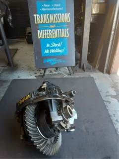 Meritor-Rockwell RDL23-160 Rear Differential for a 2005 Kenworth W900