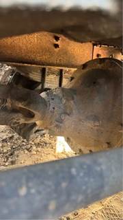 Meritor-Rockwell SQ100 Rear Differential for a 1988 Ford LNT9000