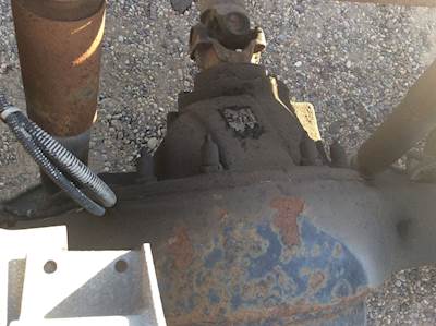 Dana 19060S Rear Differential for a 2000 GMC C6500