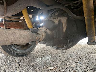 Dana S135 Rear Differential for a 2000 Ford F550