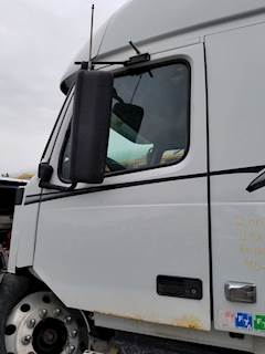 Volvo VNL Door Window Regulator