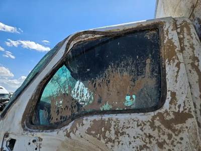 International MV607 Door Window