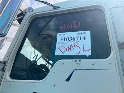 Kenworth W900 Door Window