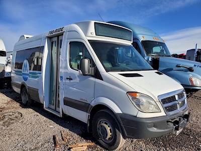 Dodge Sprinter 3500 Right Door