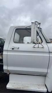 Ford F-600 Right Door for a 1976 Ford F600