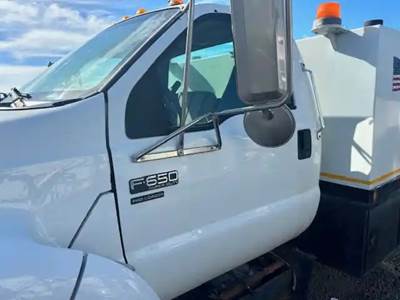 Ford F-650 Left Door