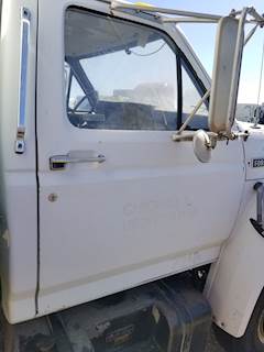 Ford F-700 Right Door for a 1986 Ford F700