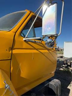 Ford F-800 Left Door for a 1985 Ford F800