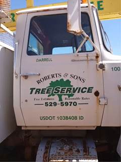 Ford L800 Right Door