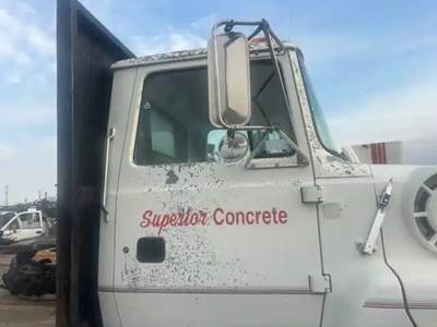 Ford LN7000 Right Door
