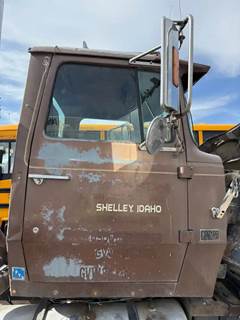 Ford LTL9000 Right Door