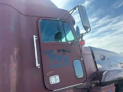 Freightliner FLD120 Right Door
